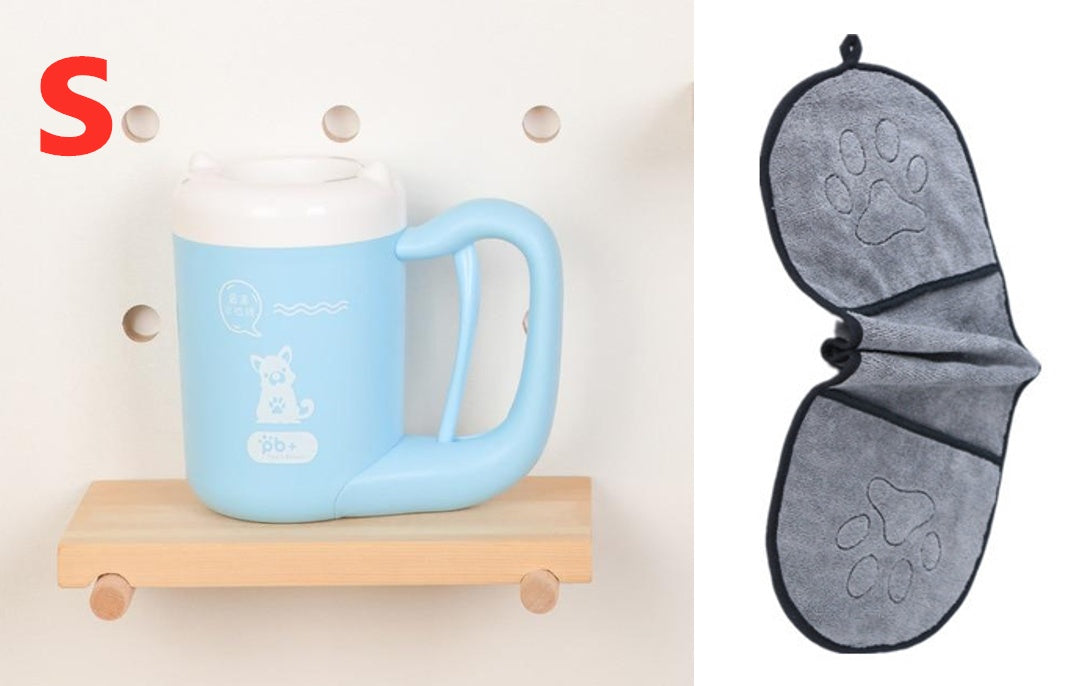 Taza para limpiar las patas de las mascotas