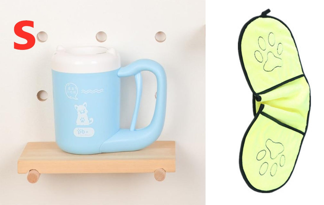 Taza para limpiar las patas de las mascotas